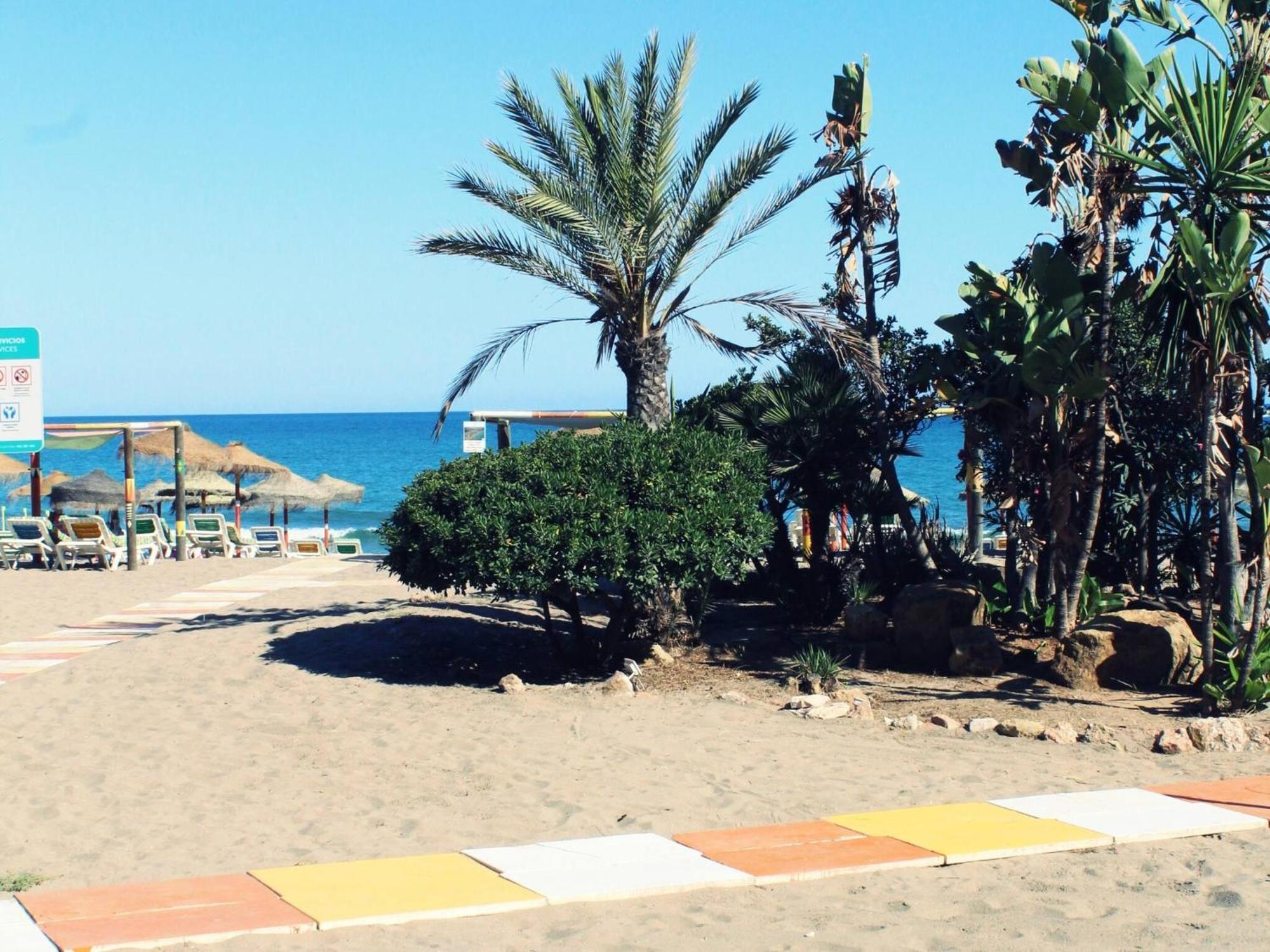 Esplendido Apartamento A Pie De Playa En Torremolinos Luaran gambar