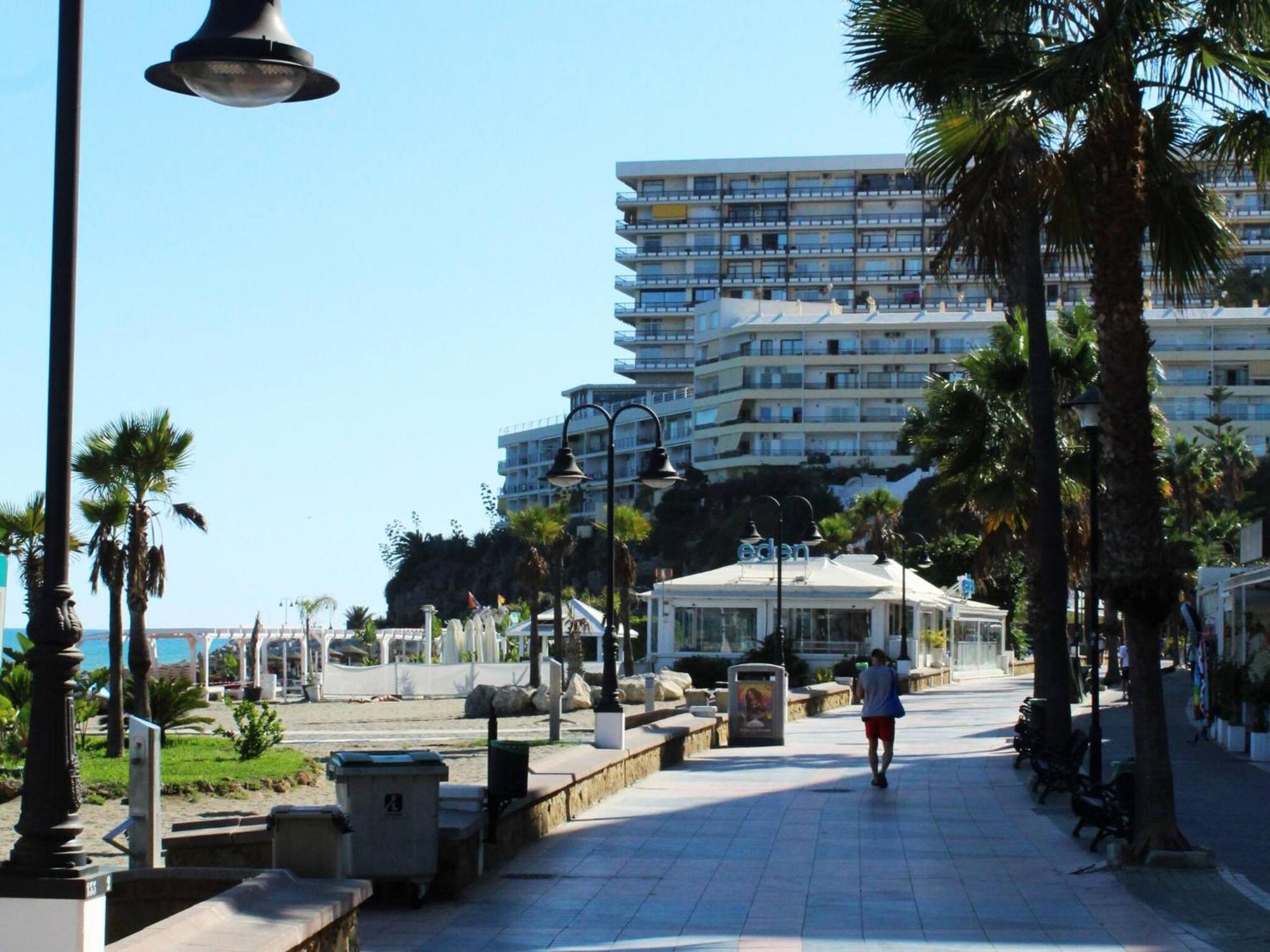 Esplendido Apartamento A Pie De Playa En Torremolinos Luaran gambar